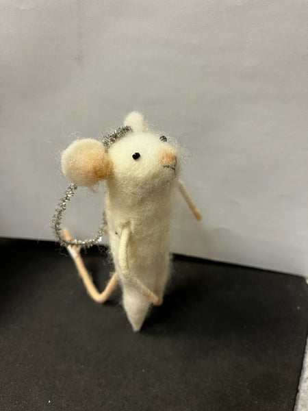 ANGELIC MOUSE ORNEMENT