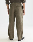 Pleated Pinstriped Cotton-Linen Loose Straight-Fit Chino Men Trousers Scotch Soda Homme Garden Green Pinstripe 32-32