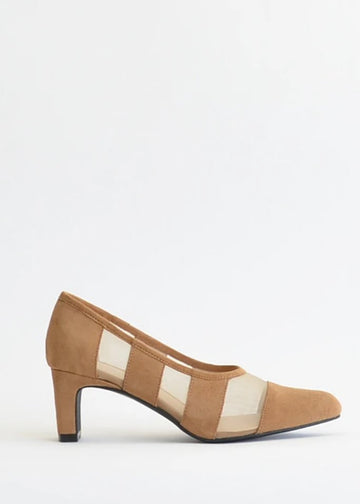 Intentionally Blank Art Pumps Footwear INTENTIONALLY BLANK 36 SAND