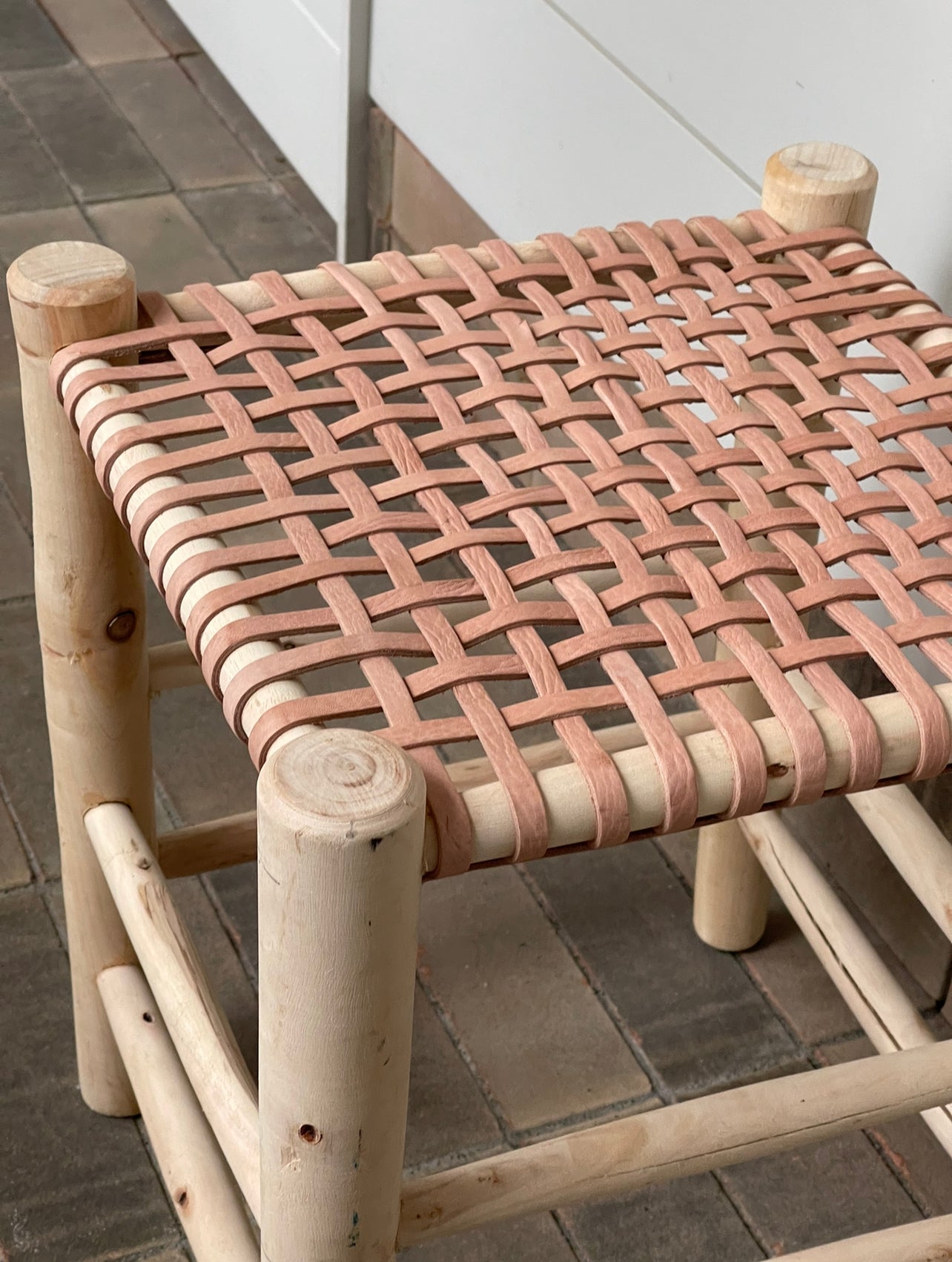 WOVEN LEATHER  STOOL living-furniture Pepin Boho collab   