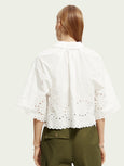 SCOTCH & SODA - Broderie anglaise crop top