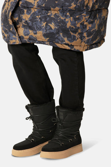 Footwear - CoinMaison