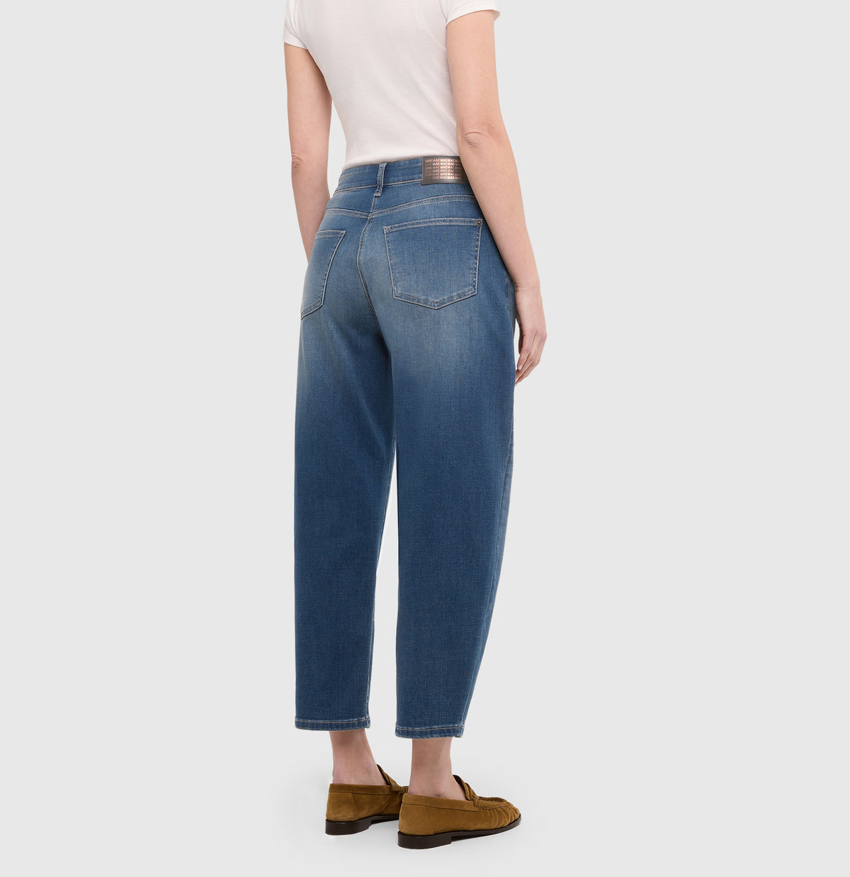 DANNI; Light Authentic Denim Woman MAC JEANS
