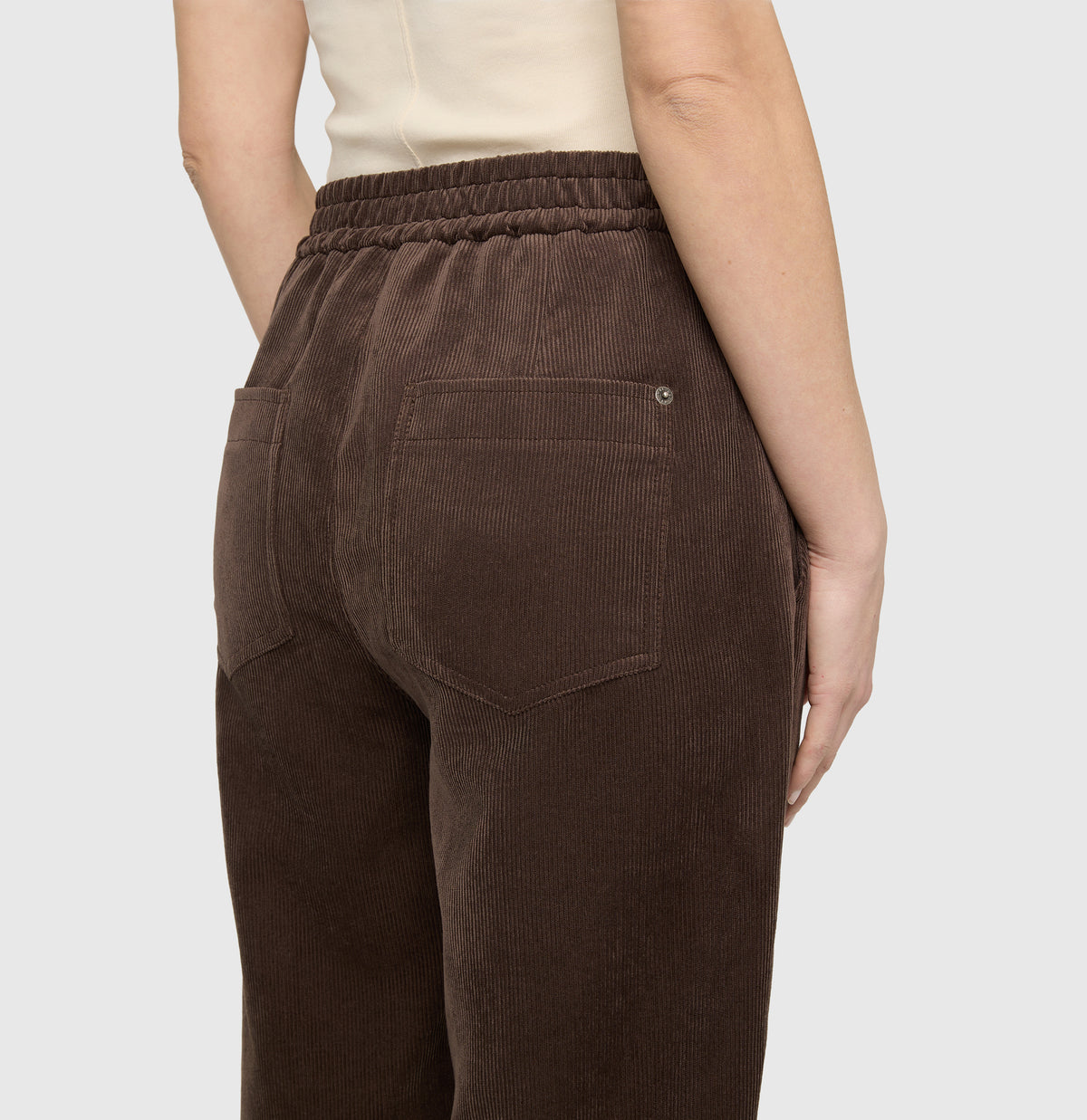 TILDA Worker; Velour Woman MAC JEANS