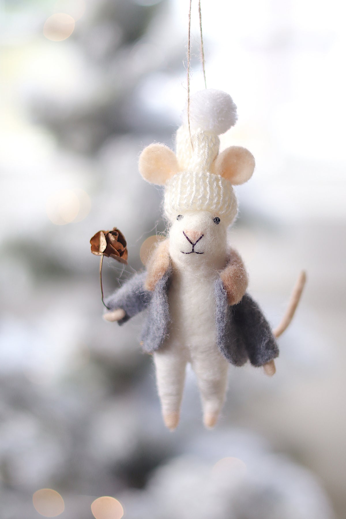 Gilded Rose Glen Mouse Holiday Ornament Accessoire décoratif Indaba trading co