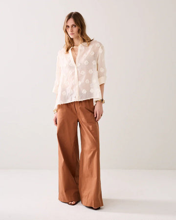 A-line blouse with 3D dots Blouse SUMMUM