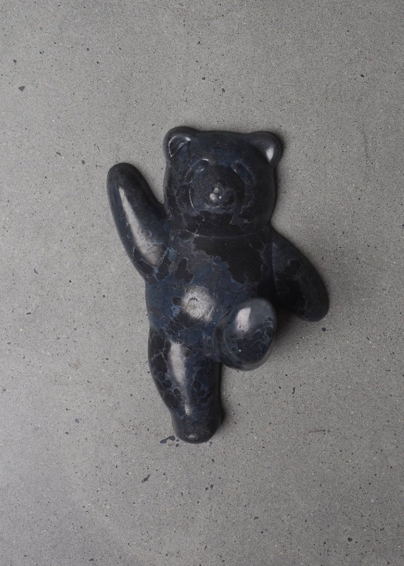 DA BEAR WALL HOOK CONCRETE CAT