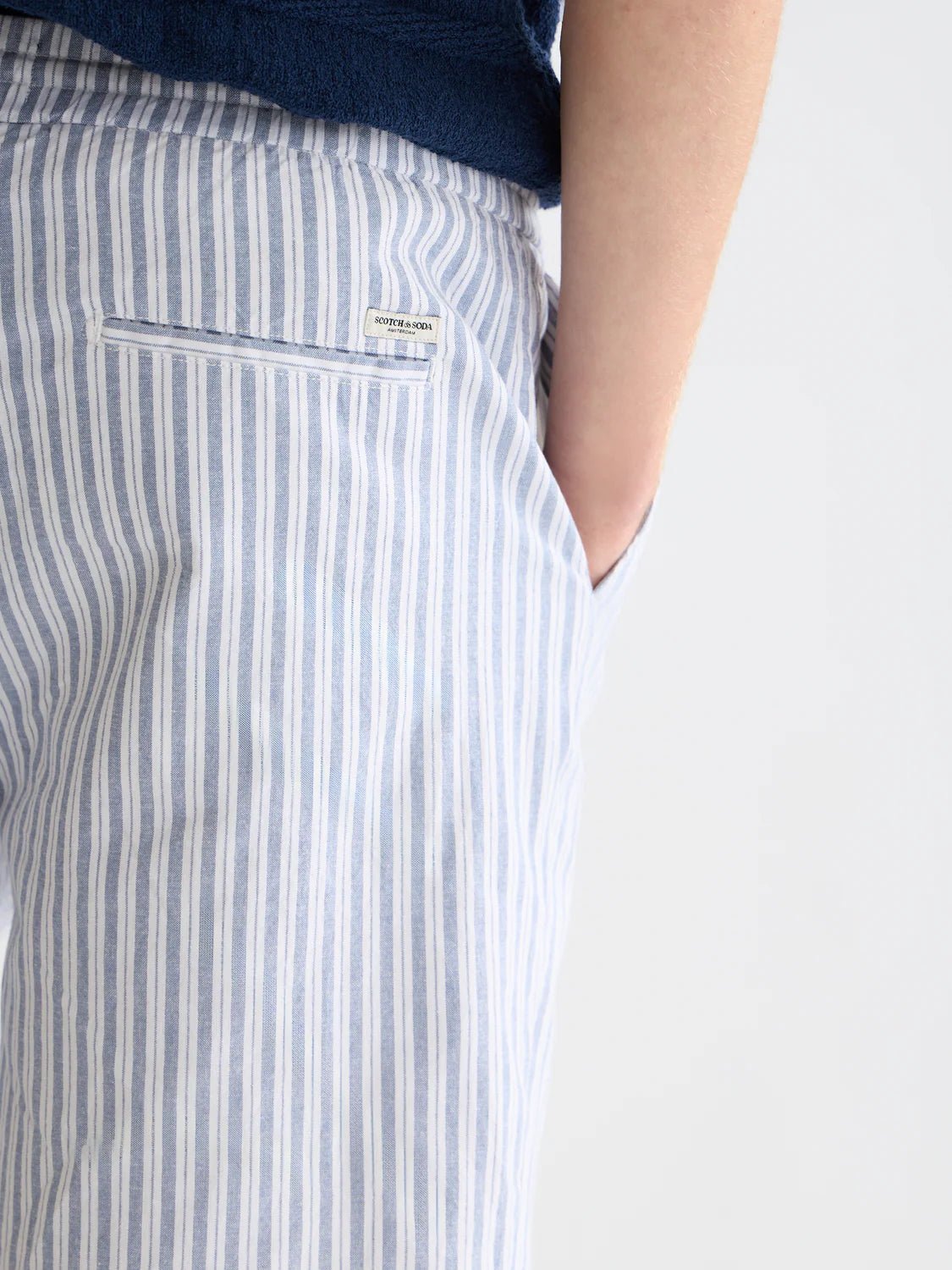 Fave Cotton-Linen Yarn-Dyed Regular-Fit Bermuda Shorts Men Shorts Scotch Soda Homme Infinity Stripe 32