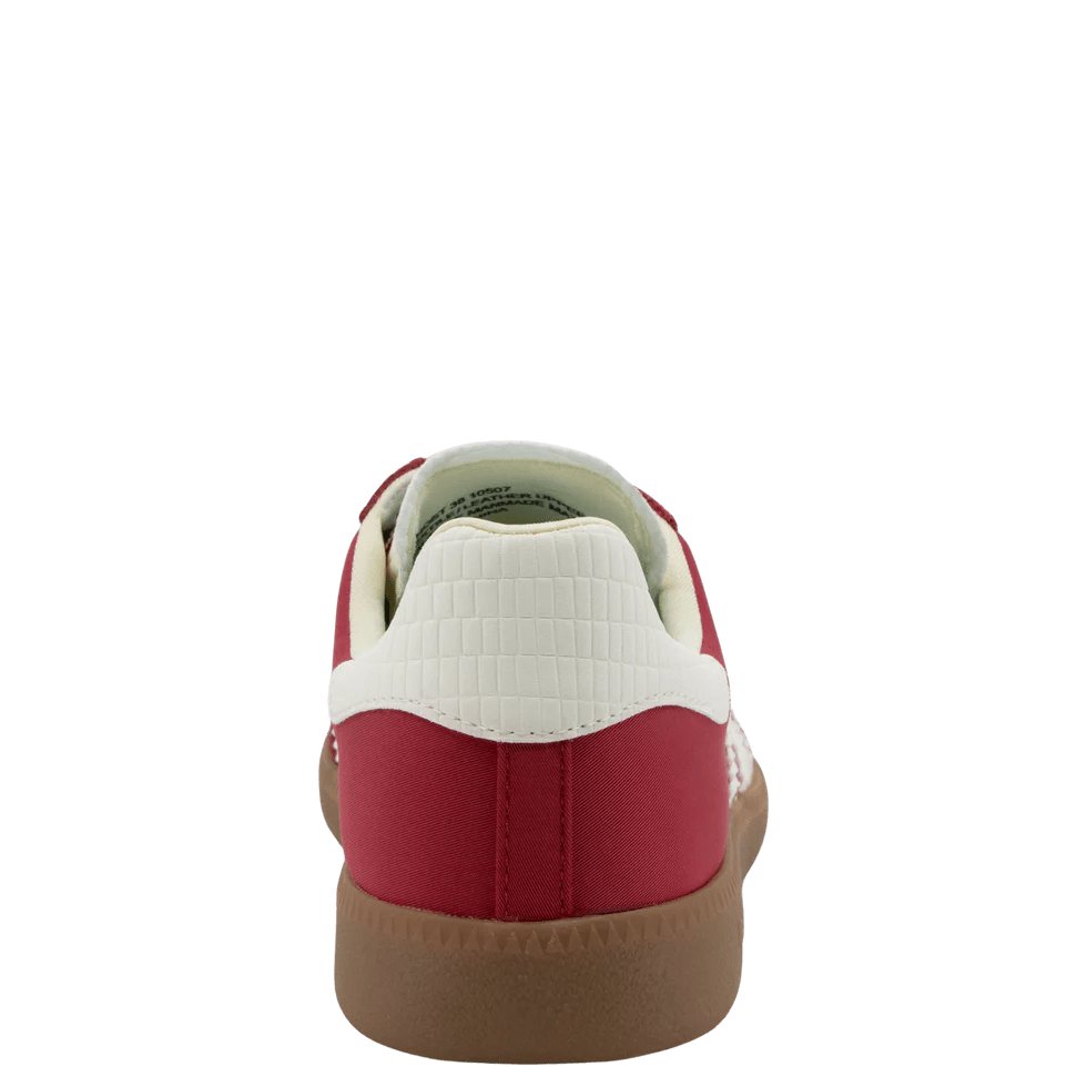 GHOST 04 BACK70 Red 40