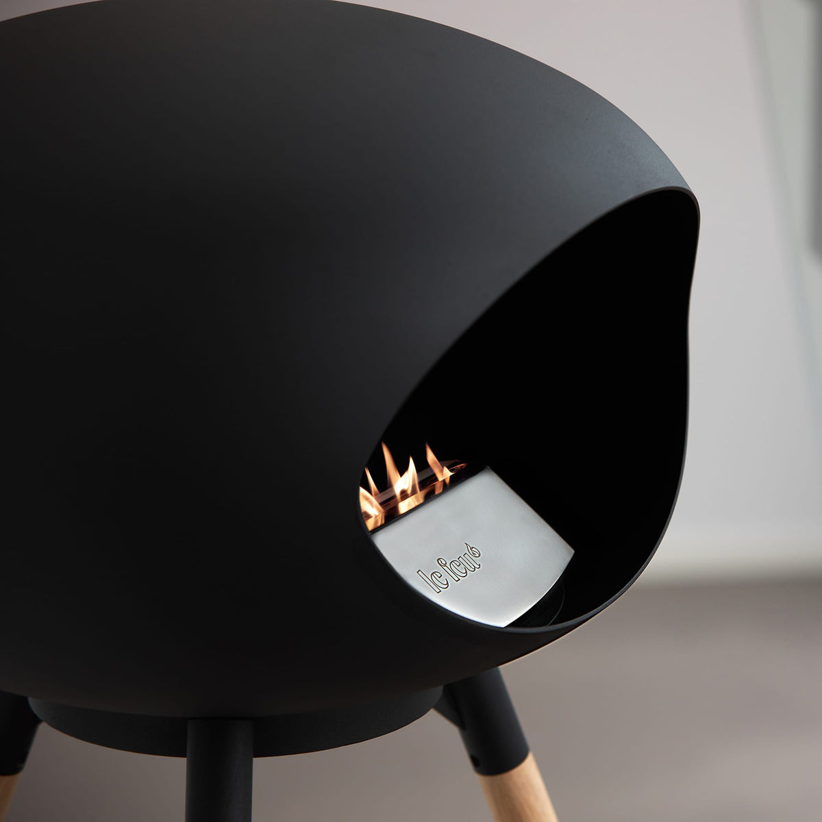Le Feu Ground Low Dome Black Fireplaces Nüline Distribution