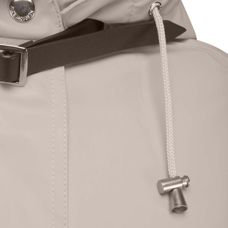 Light Raincoat Woman ILSE JACOBSEN Atmosphere 37