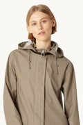 Light Raincoat Woman ILSE JACOBSEN Wheat 40