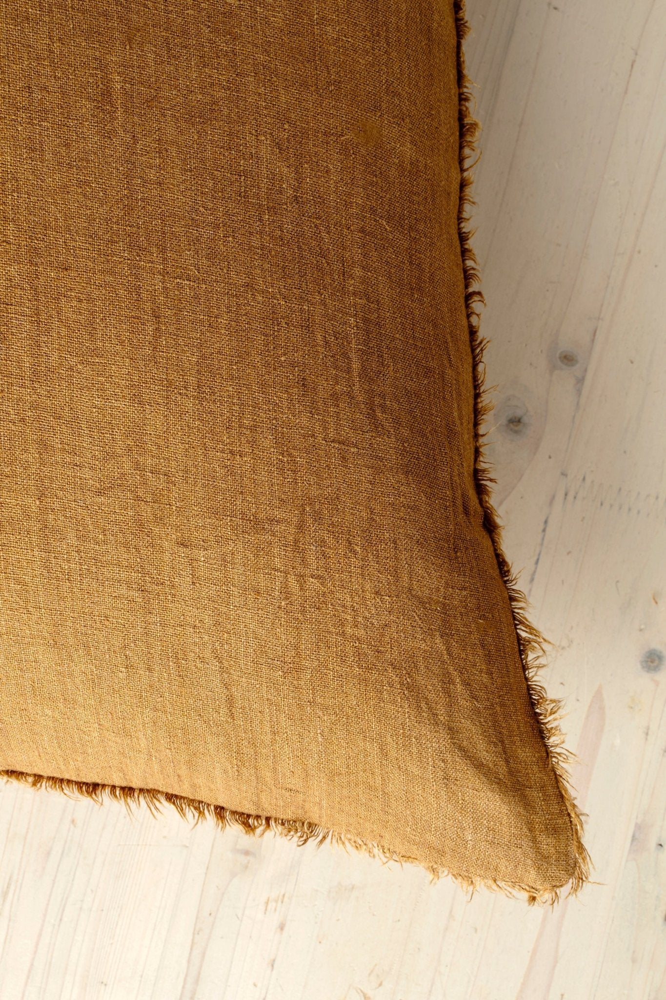 LINA LINEN PILLOW GOLD Indaba trading co