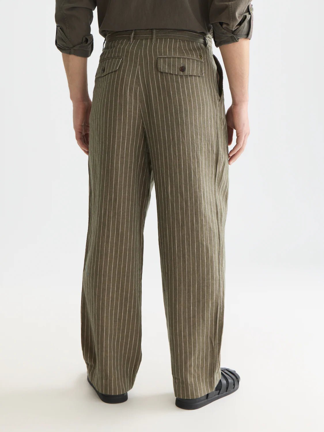 Pleated Pinstriped Cotton-Linen Loose Straight-Fit Chino Men Trousers Scotch Soda Homme Garden Green Pinstripe 32-32