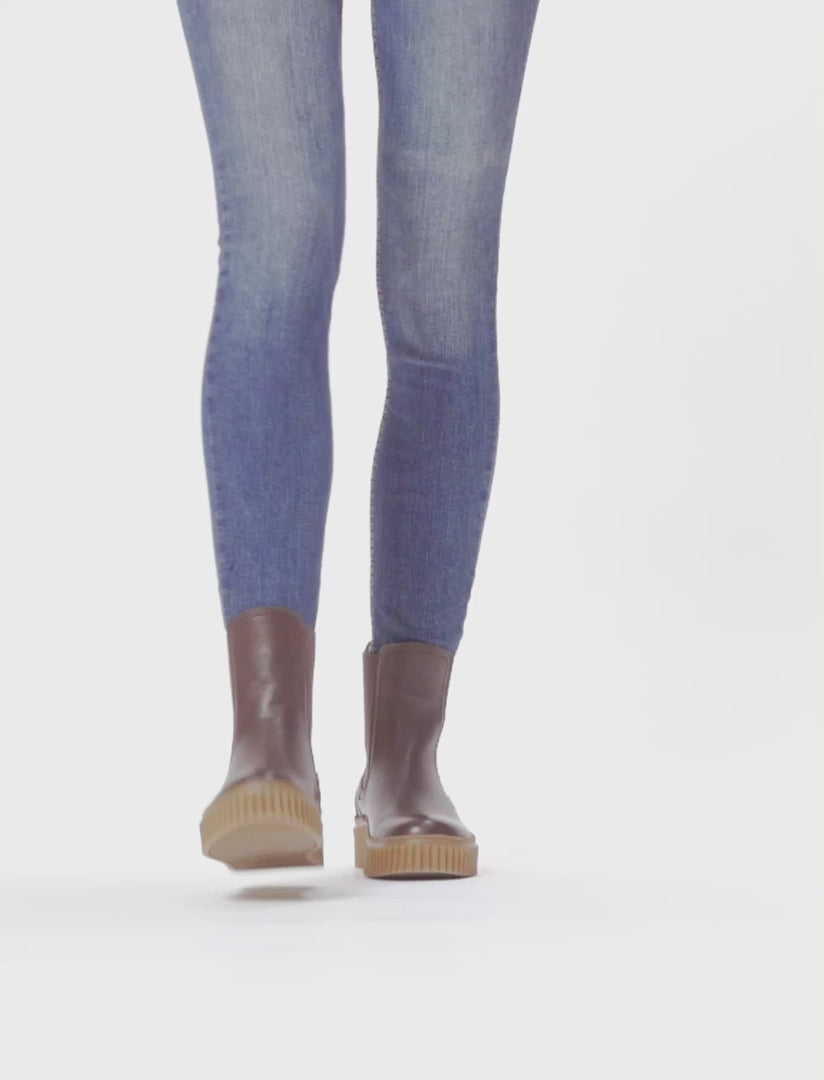 Chelsea Boots 1 Woman ILSE JACOBSEN