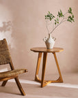 Table d'appoint Arra en teak Tables d'appoint CRUSOË