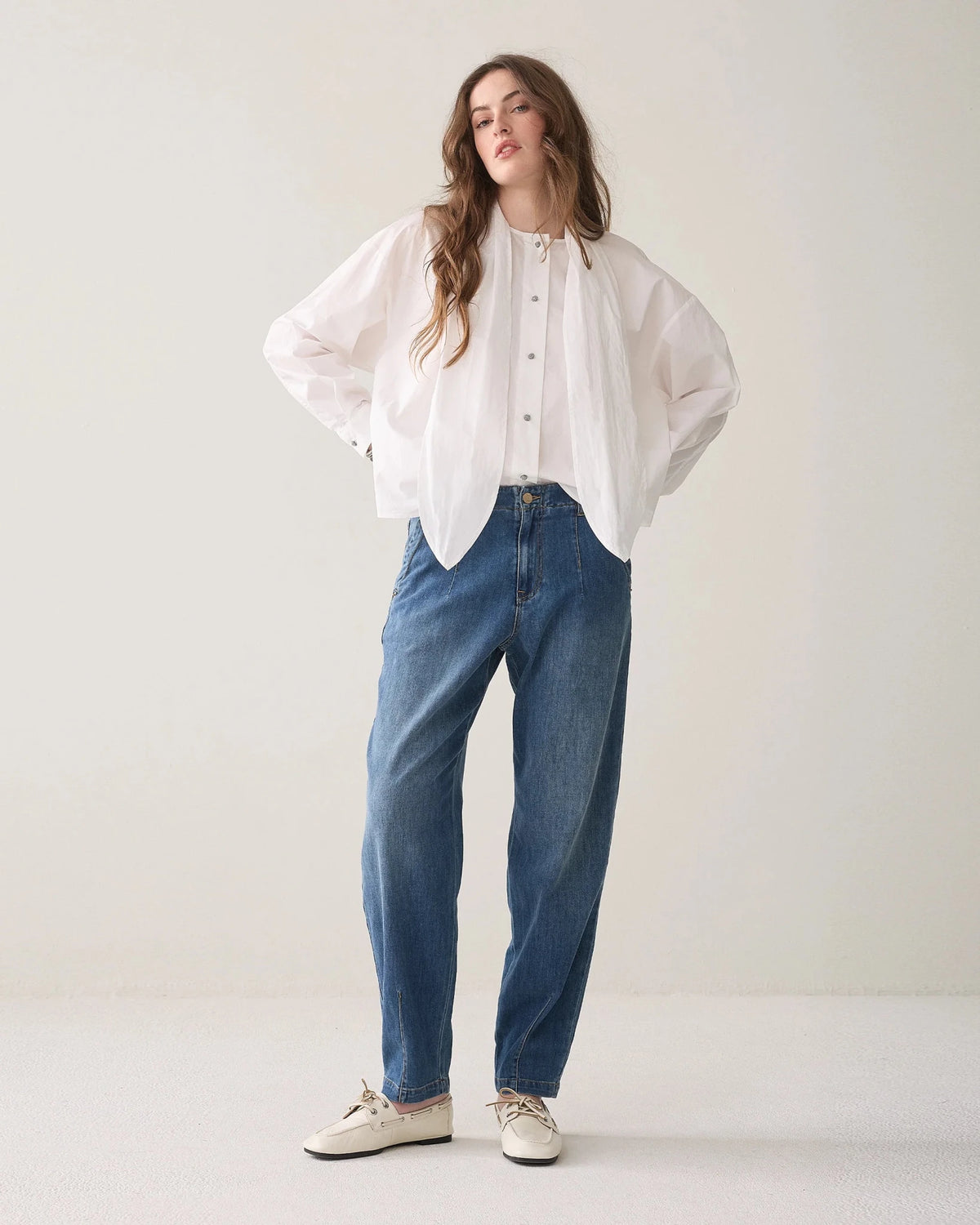 Tapered jeans with flap pockets Woman SUMMUM