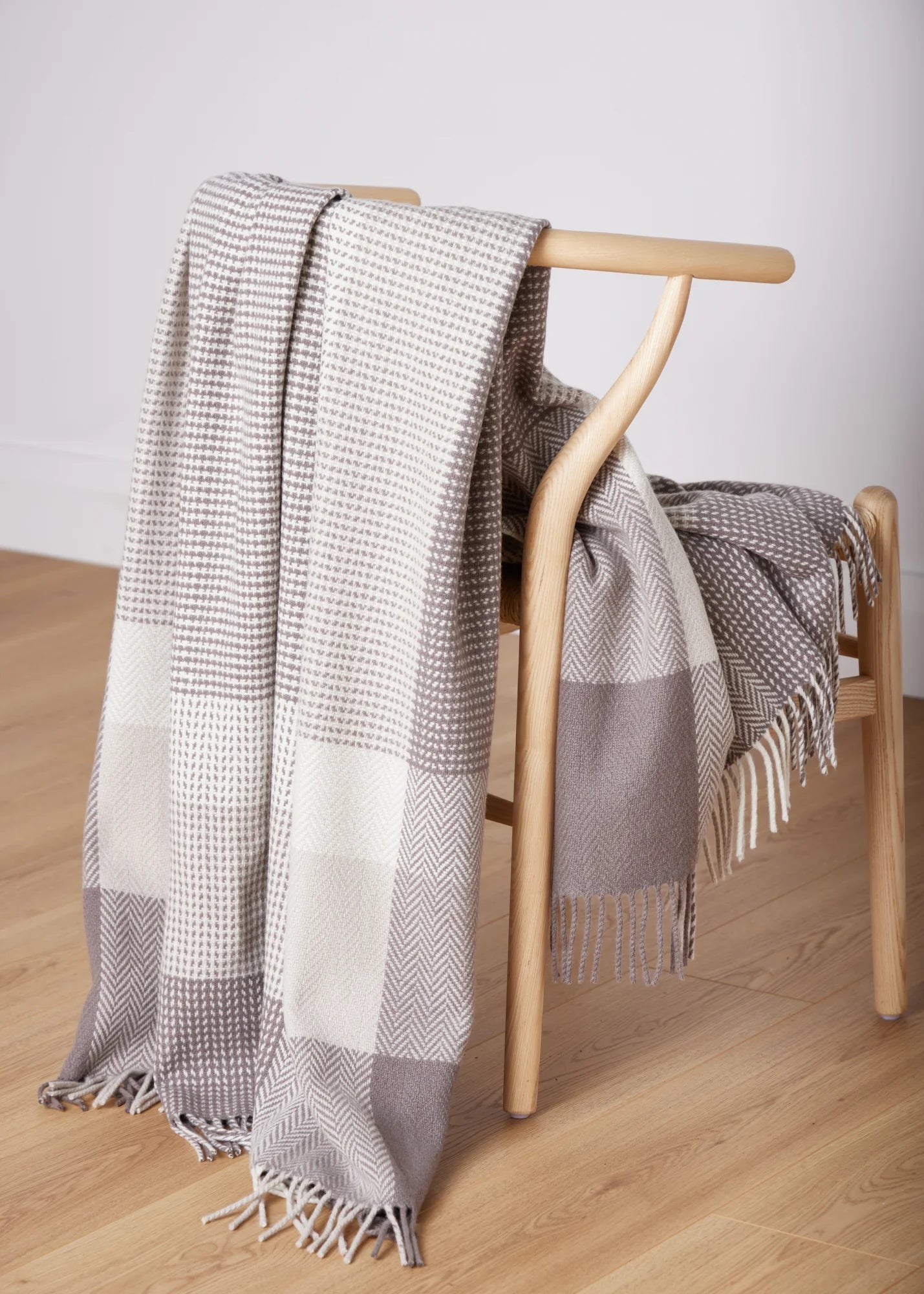 THROW DUN BRISTE-4012/G7 FOXFORD