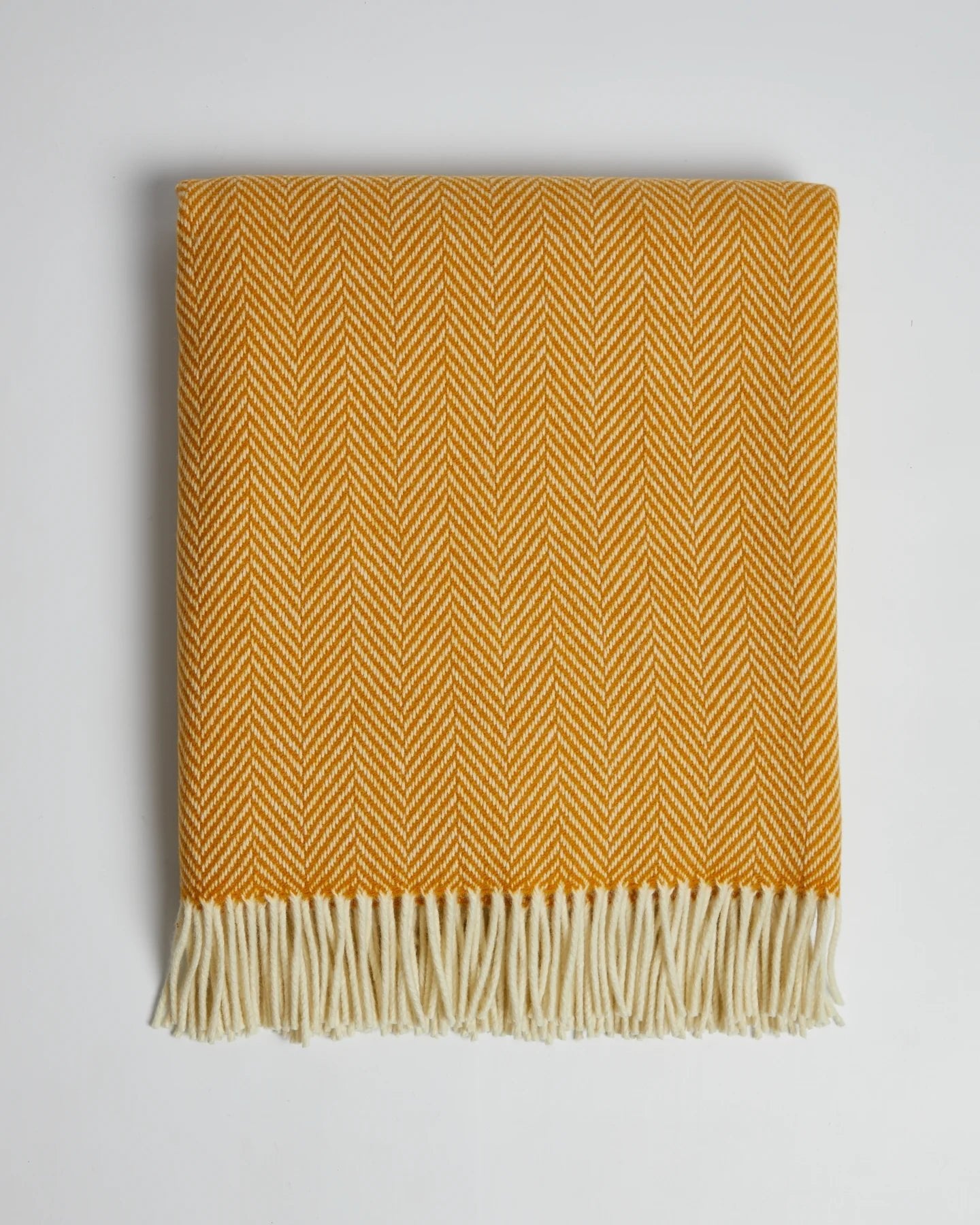 THROW INNISFREE WHITE-4170/K10 FOXFORD