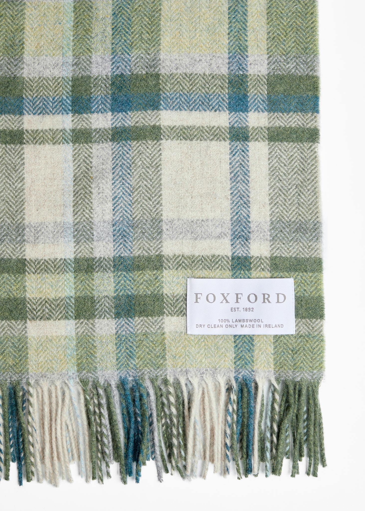 THROW SLIEVEBOY- 4416/A1 living-homeaccents FOXFORD