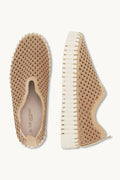 Tulip Slip-In On Plateau Sole Footwear ILSE JACOBSEN Latte 38
