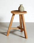 VINTAGE ROUND STOOL IN TEAK chair Crusoe consigne