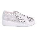 YARRY Footwear DJANGO & JULIETTE White & Silver Wash Leather 37
