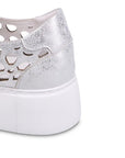 YARRY Footwear DJANGO & JULIETTE White & Silver Wash Leather 36
