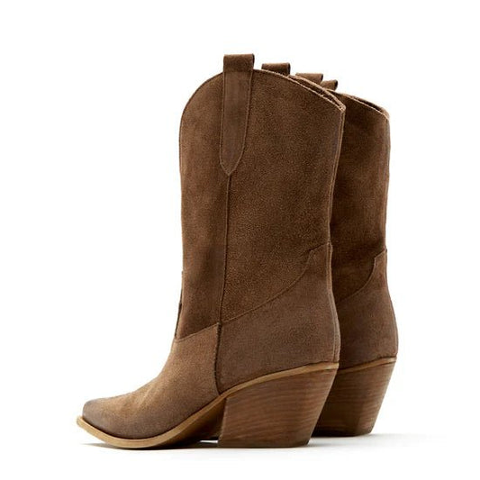 Zyla - Tan Suede shoes SISTER & SOEUR