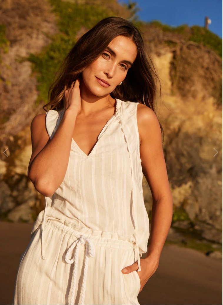 Bella Dahl - Shirred Neck Sleeveless Pullover - White Sand Stripe women-accessories BELLA DAHL   