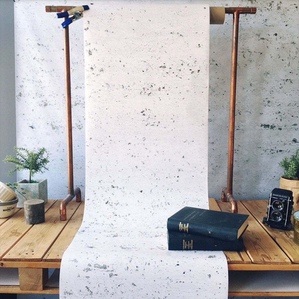 CONCRETE PAINTED WHITE WALLPAPER - PAPIER PÊINT BLANC BÉTON walldecor-wallmurals NumerArt   