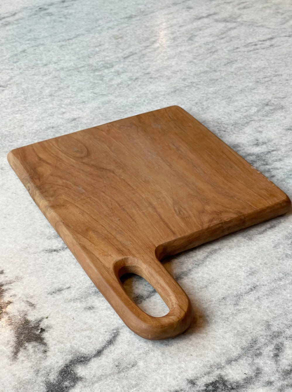 CUTTING BOARD  - TECK ROOTS living-furniture Mano Plata Small 10" x 10" with Handle 14"  