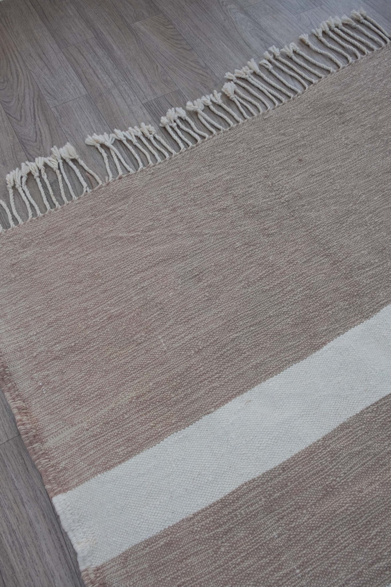KILIM RUG - 5'1" X 9'1" - SG19 living-rug The Boho Lab   