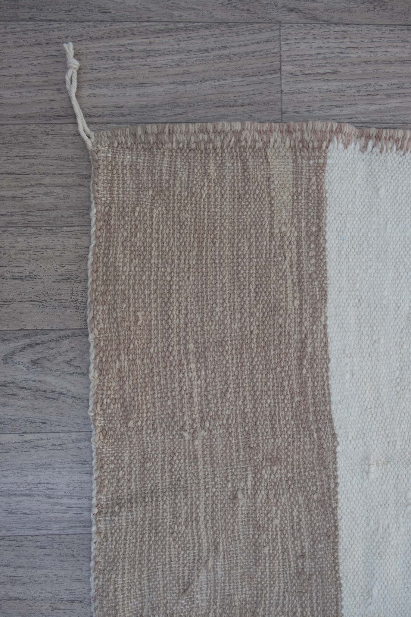 KILIM RUG - 5'1" X 9'1" - SG19 living-rug The Boho Lab   