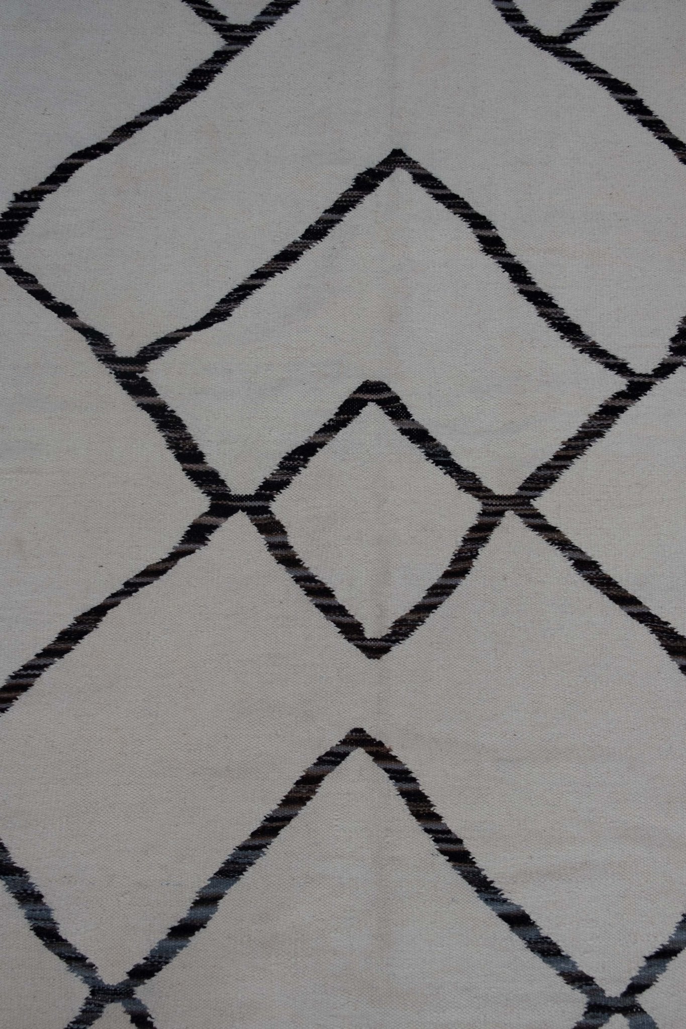 KILIM RUG 8'2" X 10'4"- SG10 living-rug The Boho Lab   