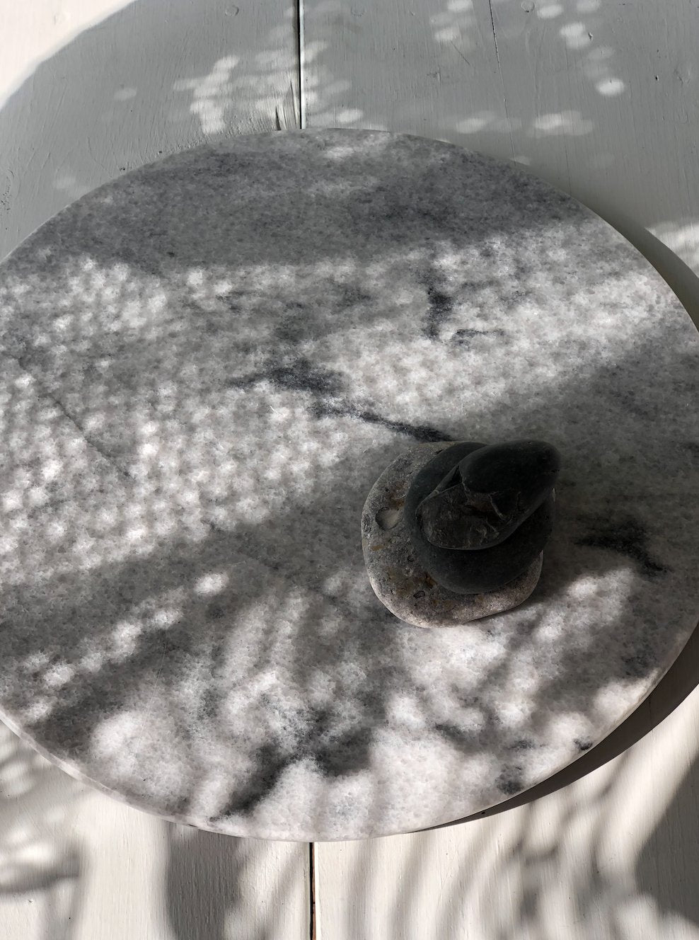 LAZY SUZAN SWIVEL PLATER IN MARBLE BIANCO OR GRANIT 24''  Atelier Bussière   