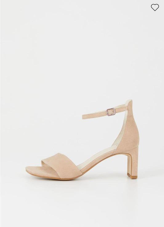 Luisa is the high-heeled sandals beige suede  - Vagabon shoes vagabon 36  