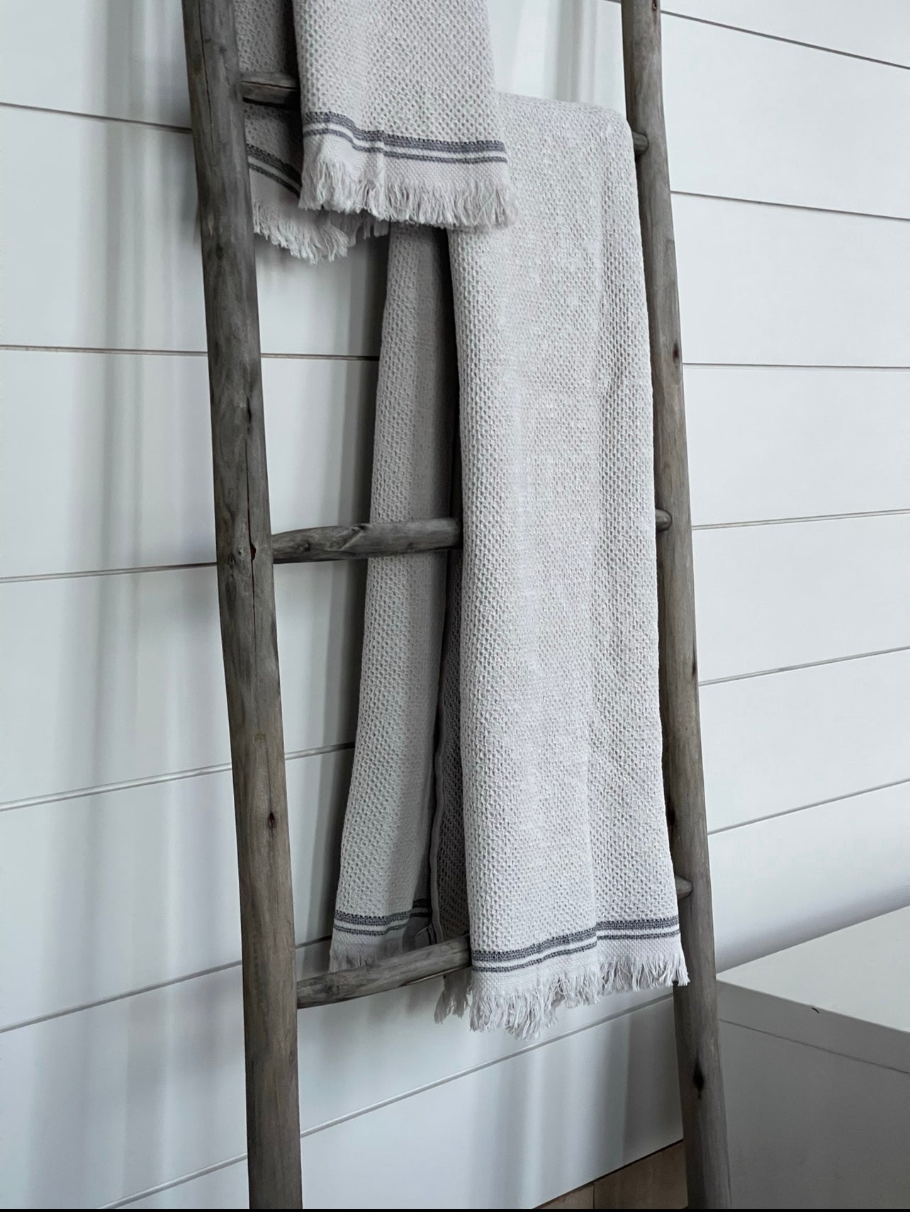 PARGA WAFFLE TURKISH TOWEL - STONE GREY living-homeaccents onesky   