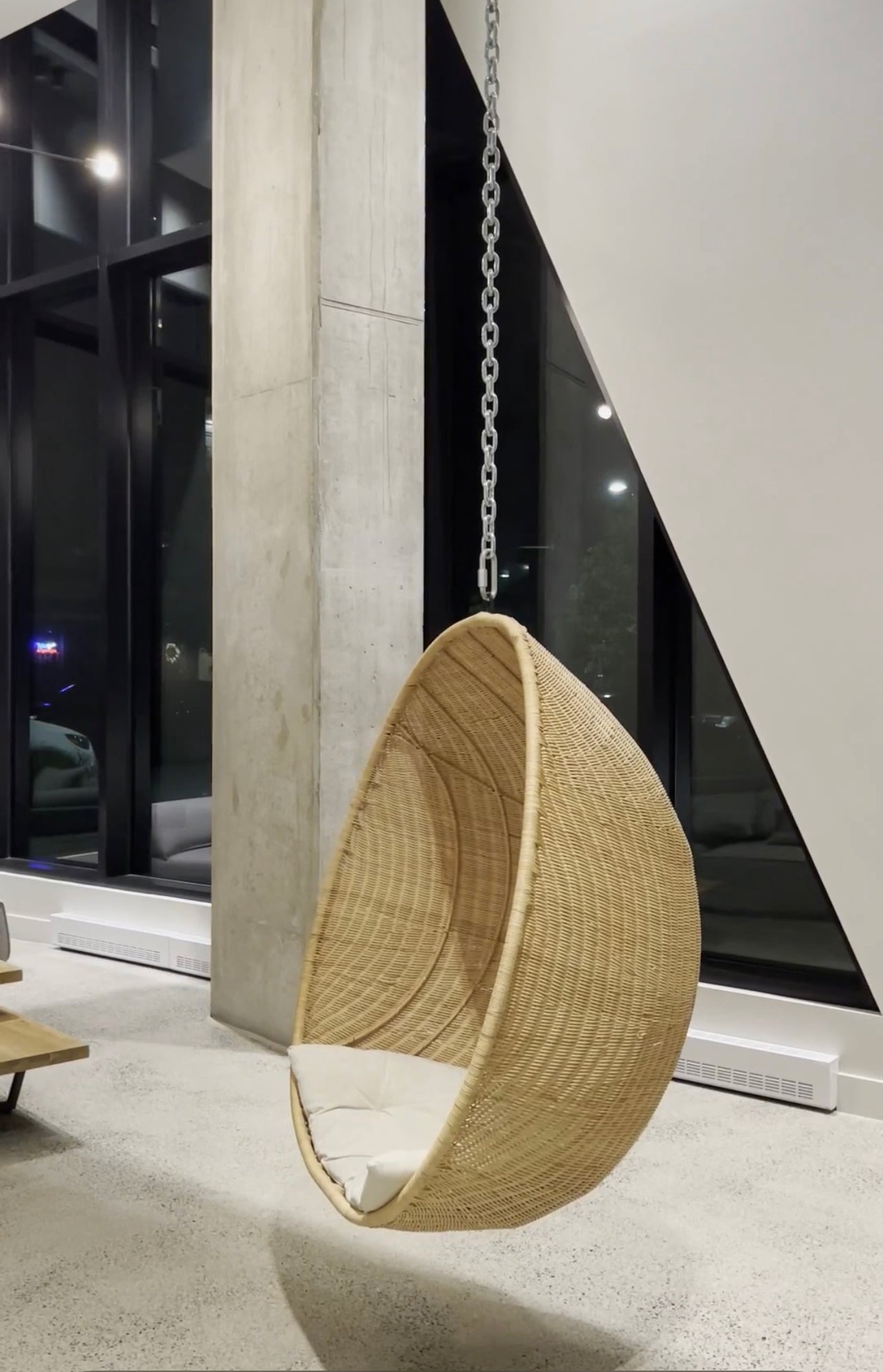 RATTAN HANGING CHAIR - THE COCOON living-furniture PepinShop   