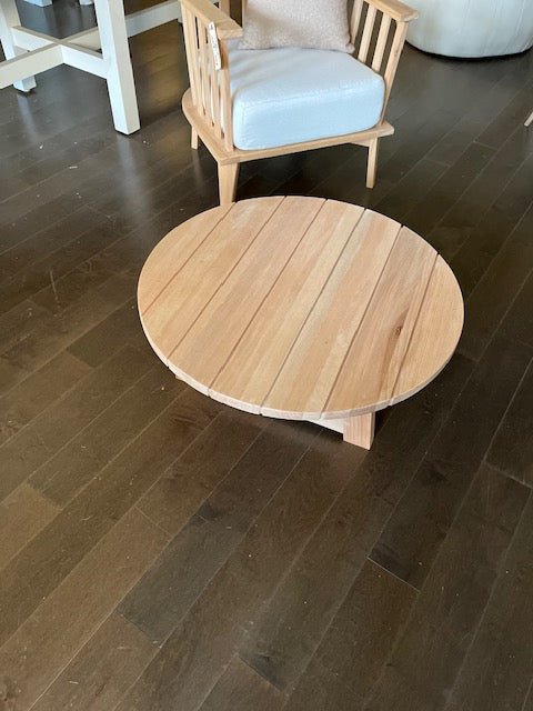 ROUND SCULPTED OAK COFFEE TABLE living-furniture Pepin Boho collab   