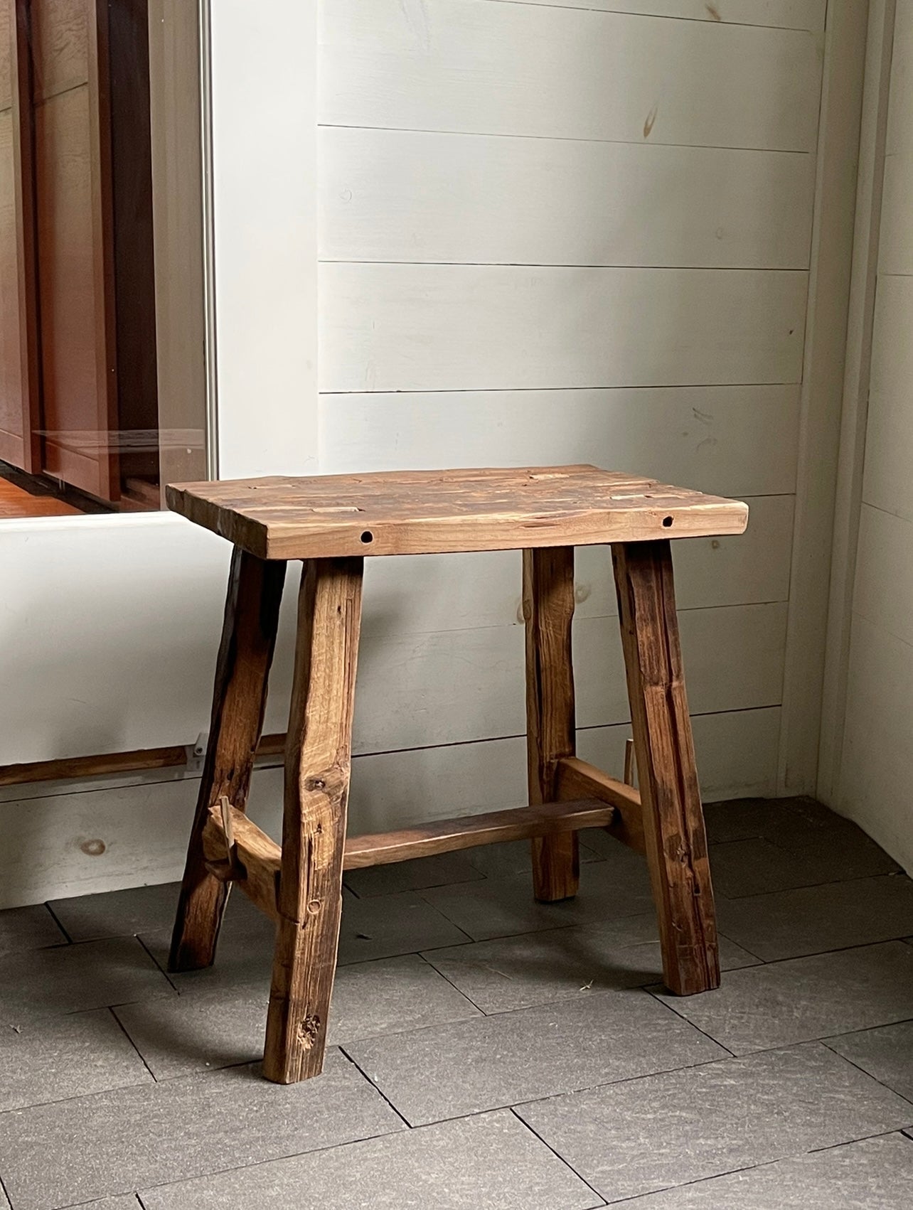 WABI SIDE TABLE RECLAIMED TEAK living-furniture Mano Plata   