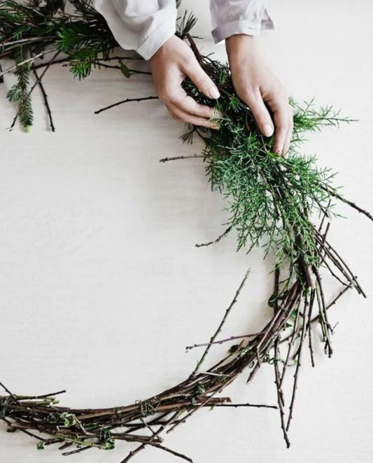 WREATH WORKSHOP Sunday 10 DECEMBER - Join us for a Christmas workshop workshop Arts & Crafts Chantal Royer 15h-17h  